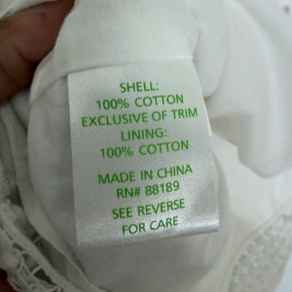 Lilly Pulitzer White Cot Bridal Dress with Eyelet Lace Daisies Size 6 - Picture 8 of 8